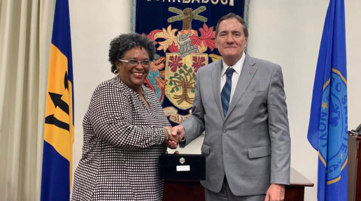 The Prime Minister of Barbados, Hon. Mia Amor Mottley, meeting with Pan American Health Organization (PAHO) Director, Dr. Jarbas Barbosa, during his official visit to the Caribbean country.